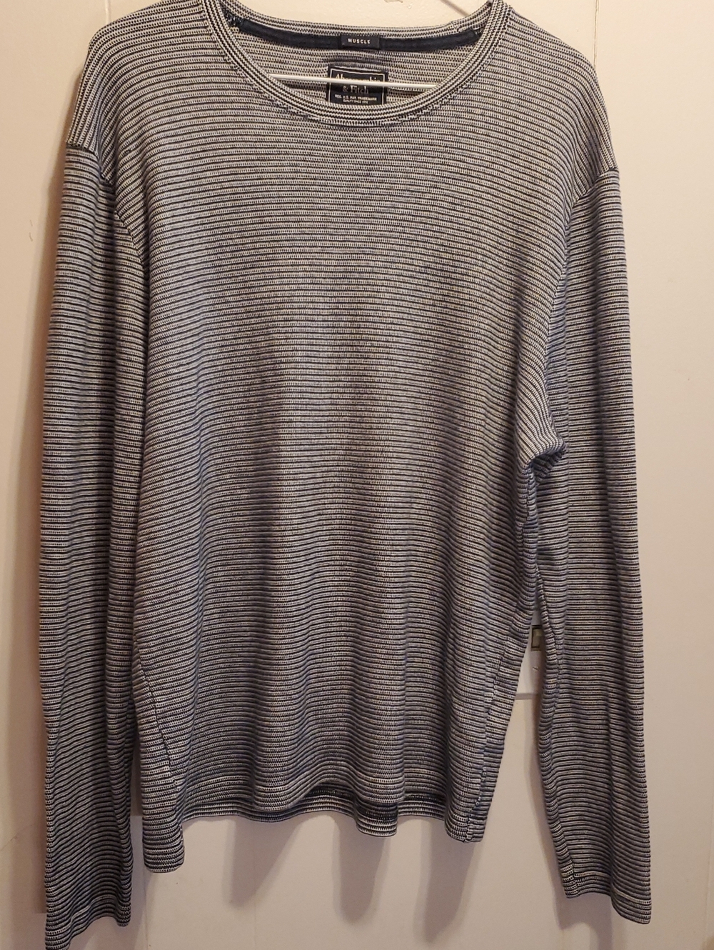 Abercrombie & Fitch Muscle Longsleeve Mens XXL Navy White Striped